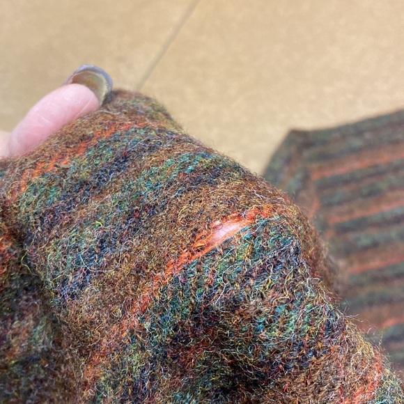 Vintage Scarf GUC - Picture 5 of 5